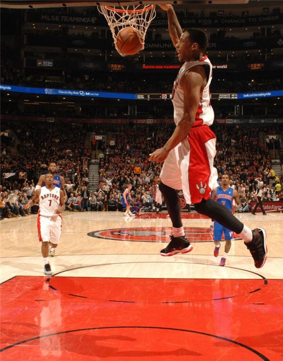 战席位的关 战席位的关